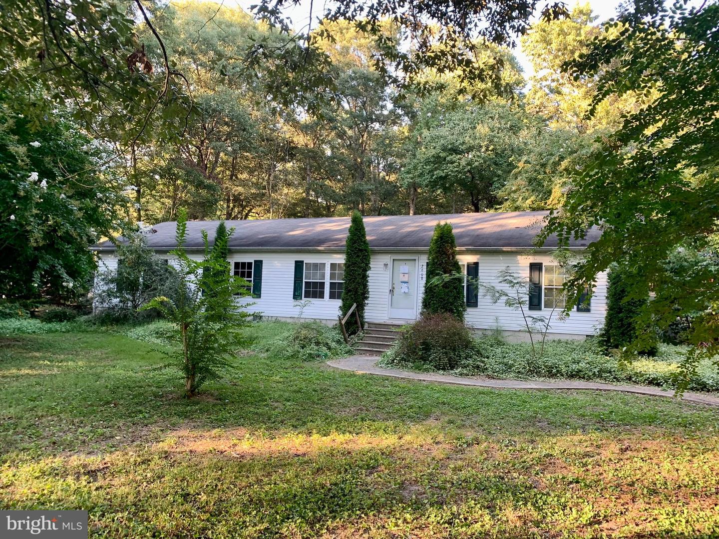 2608 HUNTING QUARTER RD   - Real Estate