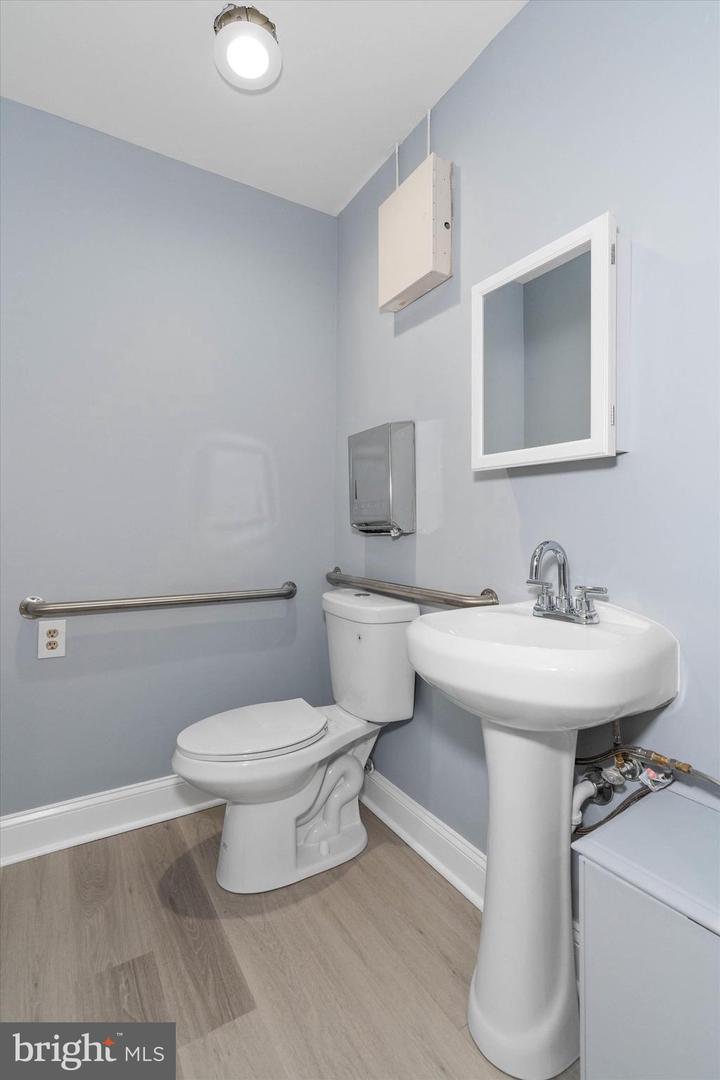 DENC2063488-803179540932-2024-06-27-13-30-32 1815 W Thirteenth St #2 | Wilmington, DE Real Estate For Sale | MLS# Denc2063488  - Coldwell Banker Premier