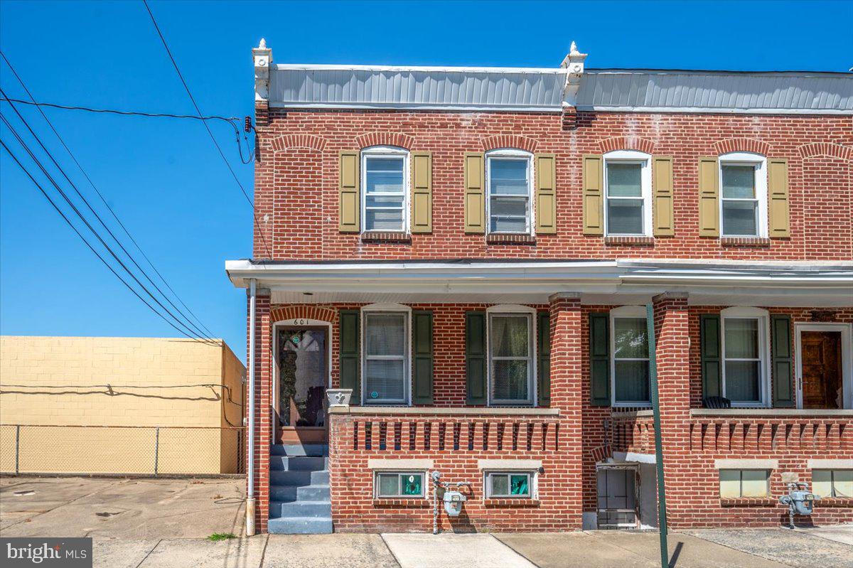 DENC2067602-803335902062-2024-09-04-22-32-26 601 Hawley St | Wilmington, DE Real Estate For Sale | MLS# Denc2067602  - Coldwell Banker Premier