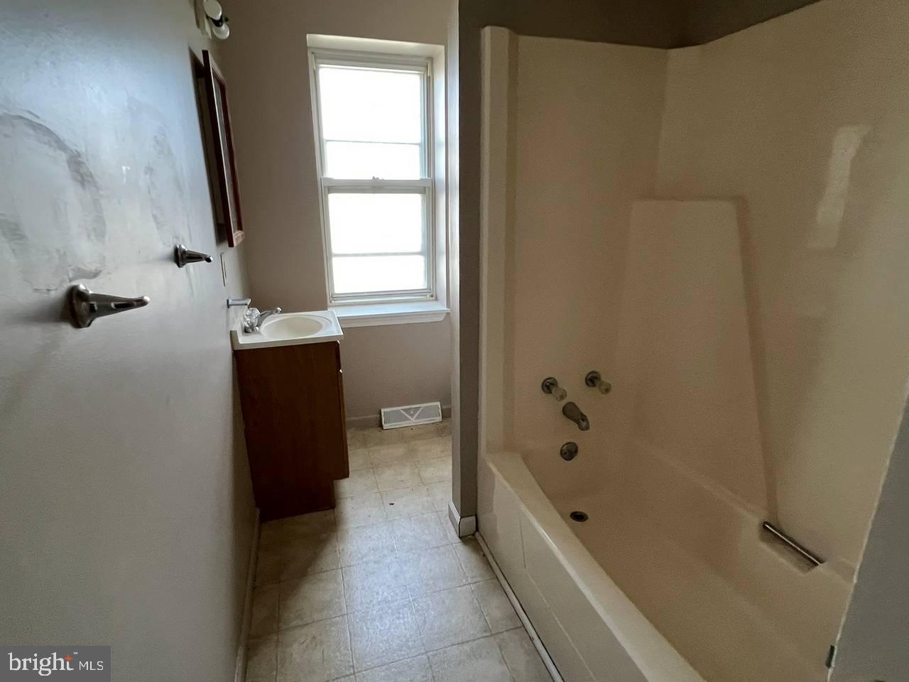 DENC2069778-803412194592-2024-10-09-20-55-26 2808 N Jefferson St | Wilmington, DE Real Estate For Sale | MLS# Denc2069778  - Coldwell Banker Premier