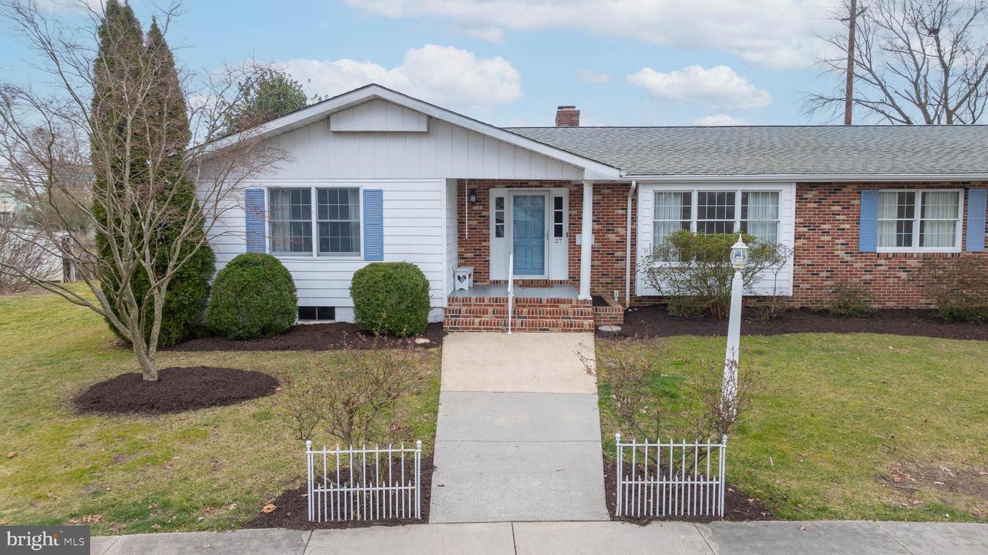 DESU2054012-802865407918-2024-07-24-17-56-50 27 Devries Cir | Lewes, DE Real Estate For Sale | MLS# Desu2054012  - Coldwell Banker Premier