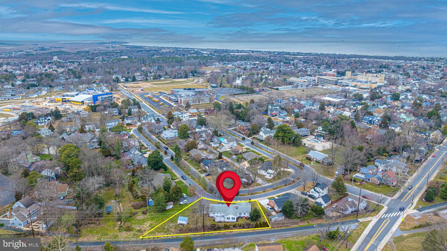 DESU2054012-802866316504-2024-07-24-17-56-50 27 Devries Cir | Lewes, DE Real Estate For Sale | MLS# Desu2054012  - Coldwell Banker Premier