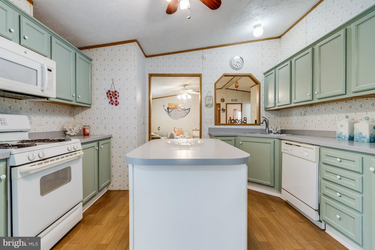 DESU2054796-802892948932-2024-06-03-14-38-50 32941 Edgewater Cove #52295 | Millsboro, DE Real Estate For Sale | MLS# Desu2054796  - Coldwell Banker Premier