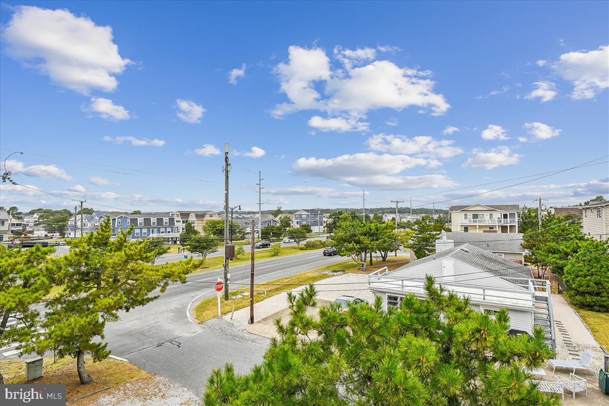 DESU2066888-803327711370-2024-08-31-13-29-16 10 S 4th St | Bethany Beach, DE Real Estate For Sale | MLS# Desu2066888  - Coldwell Banker Premier