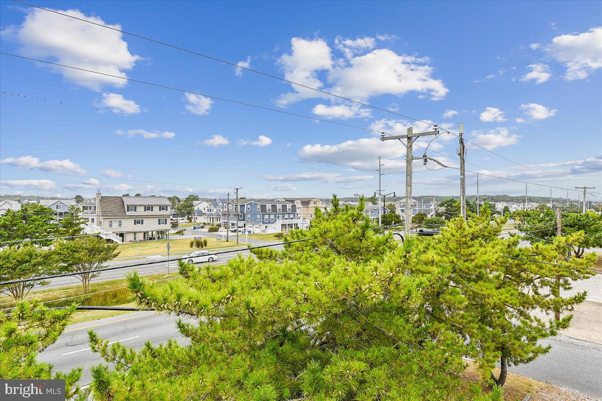 DESU2066888-803327711424-2024-08-31-09-25-25 10 S 4th St | Bethany Beach, DE Real Estate For Sale | MLS# Desu2066888  - Coldwell Banker Premier