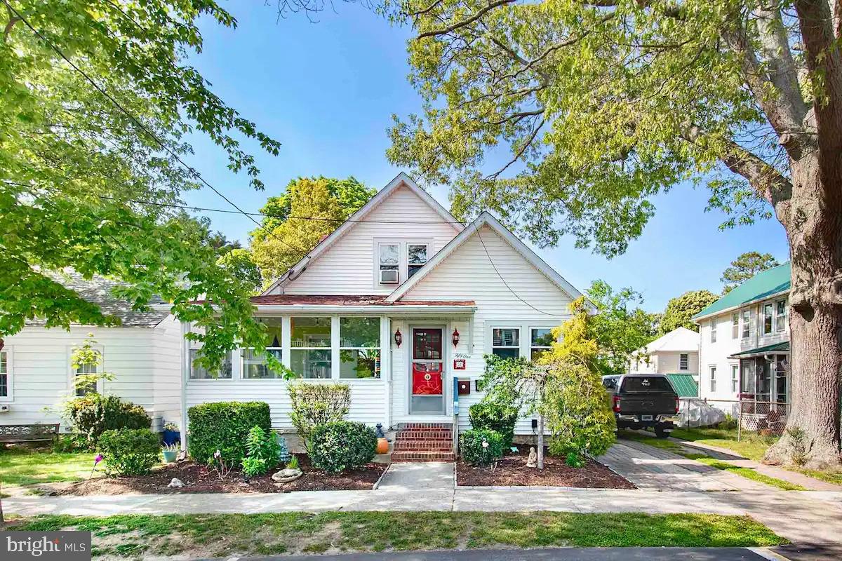 DESU2067908-803276336314-2024-08-07-18-22-22 51 Maryland Ave | Rehoboth Beach, DE Real Estate For Sale | MLS# Desu2067908  - Coldwell Banker Premier