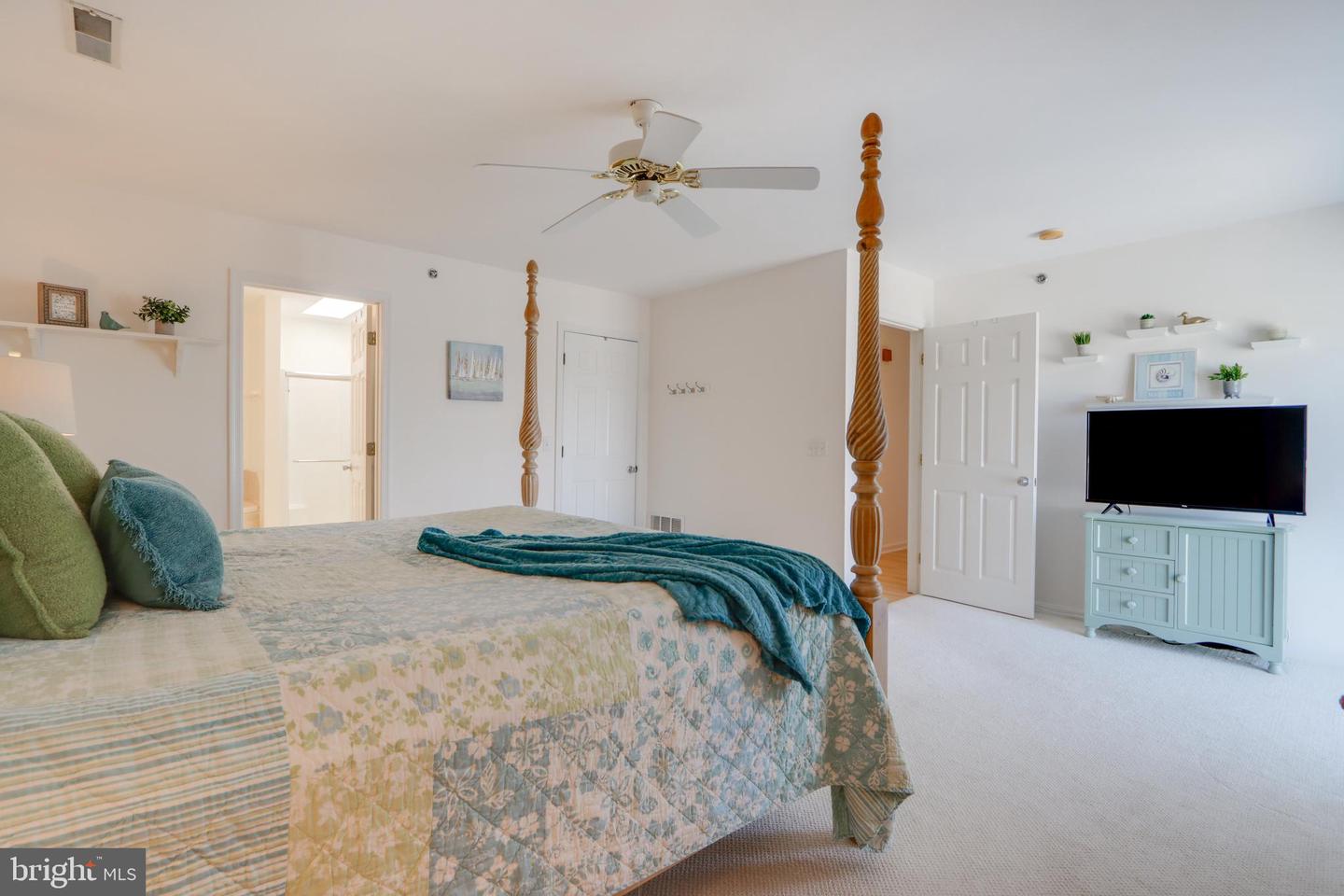 DESU2070560-803356989586-2024-10-12-13-00-45 24 Brooklyn Ave #e | Rehoboth Beach, DE Real Estate For Sale | MLS# Desu2070560  - Coldwell Banker Premier